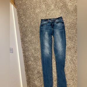 American eagle skinny jeans.
